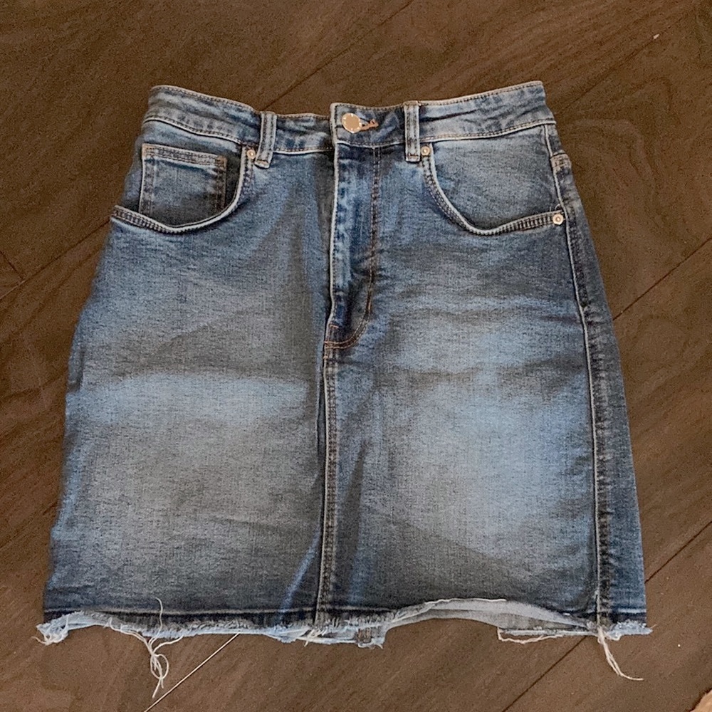 ZARA - TRF Denim Skirt - Size small